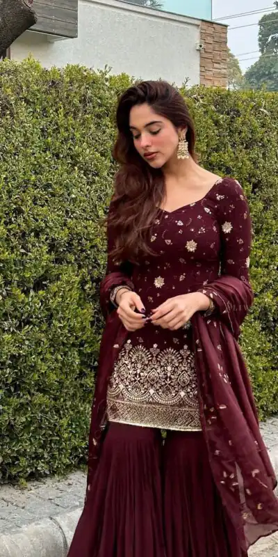 RTC 5719 Maroon Color Foix Georgette Thread Sequence Work Salwar Suit Wedding, Party, Festive, Events Etc. Expected Delivery 4-6 Working Days @1949/- | Jump Suits, Salwar suit, Designer Suits, Casual Suits, Creative suits, Palazzo Suits, Party Wear Suits, Patiala Suits, Straight Suits