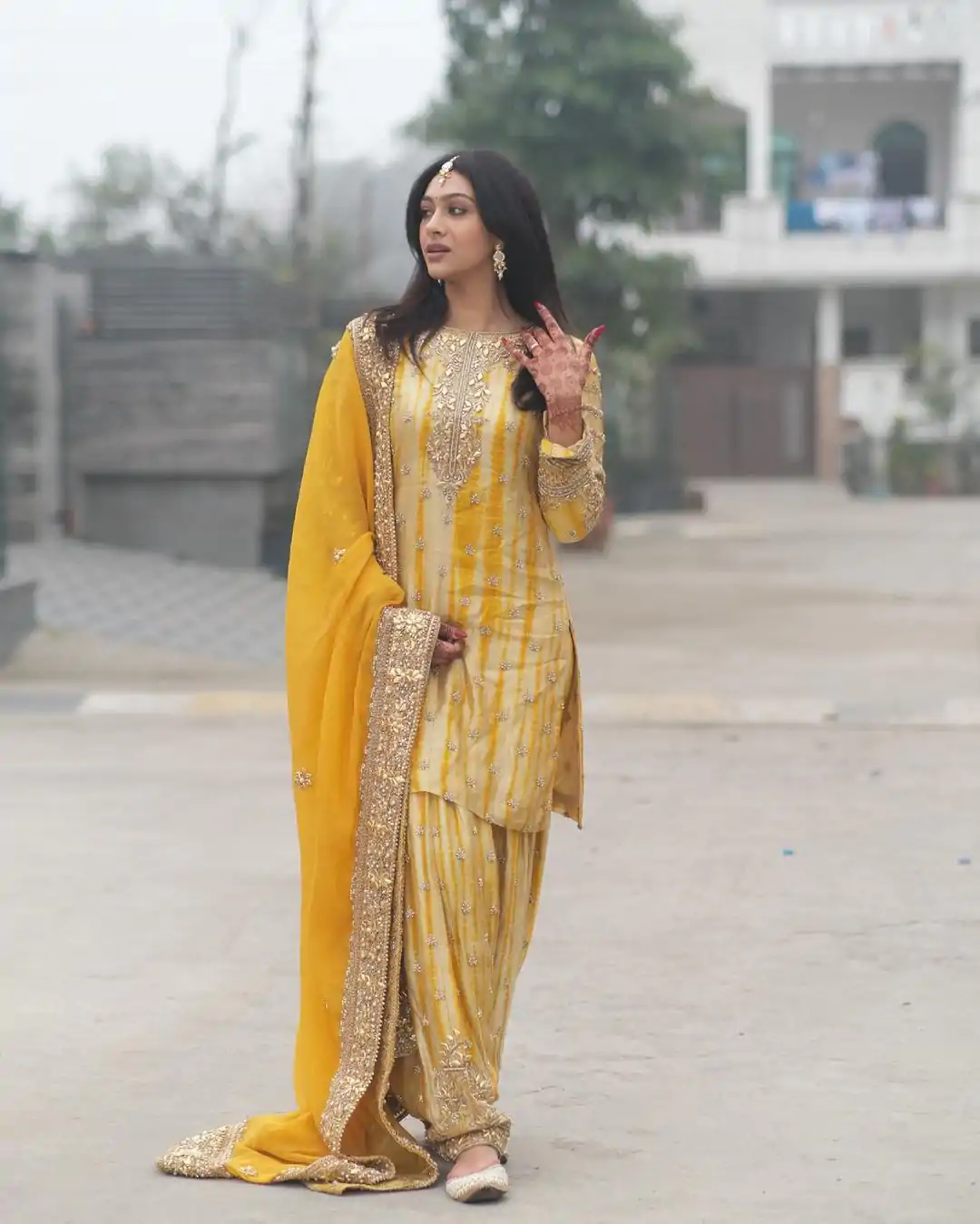 SSR 480 Yellow Color Chinnon Embroidery Sequence Salwar Suit Wedding, Party, Festive, Events Expected Delivery 4-6 Working Days @ 2499/- | Jump Suits, Salwar suit, Designer Suits, Casual Suits, Creative suits, Palazzo Suits, Party Wear Suits, Patiala Suits, Straight Suits
