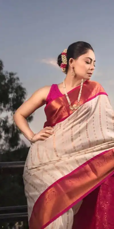 DDF SHRUTI 2 Golden Color Soft Lichi Silk Ordinary Design Rich Pallu Saree Casual, Party Wear, Events, Festivals Expected Delivery 4-6 Working @1499 | Sarees, Bollywood Sarees, Creative Sarees, Designer Sarees, Embroidered Sarees, Ethnic Saree, Modern Digital sarees, Party Wear Sarees