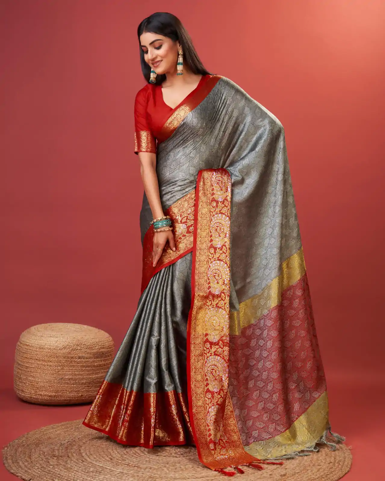 MB 3259 Grey Color Rich Cotton Jacquard Silk Saree Casual, Wedding, Party, Festival, Events, Etc. Expected Delivery 4-6 Working Days @1499/- | Sarees, Bollywood Sarees, Creative Sarees, Designer Sarees, Embroidered Sarees, Ethnic Saree, Modern Digital sarees, Party Wear Sarees