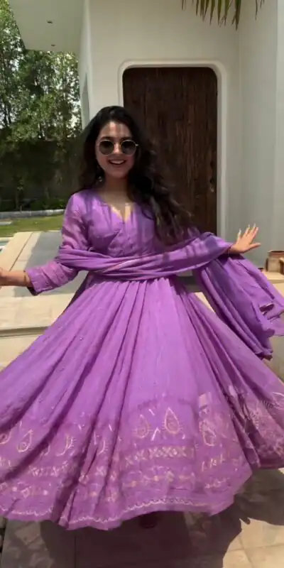SSR 479 Violet Color Georgette Embroidery Sequence Gown Casual, Wedding, Party, Festive, Events Etc. Expected Delivery 4-6 Working Days @2149/- | Gowns, Bollywood Gowns, Creative Gowns, Designer Gowns, Embroidered Gowns, Party Wear Gowns