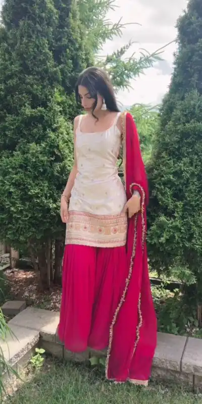 SRK 5177 White Color Georgette Embroidery Sequence Salwar Suit Wedding, Party, Festive, Events Expected Delivery 4-6 Working Days @ 1899/- | Jump Suits, Salwar suit, Designer Suits, Casual Suits, Creative suits, Palazzo Suits, Party Wear Suits, Patiala Suits, Straight Suits