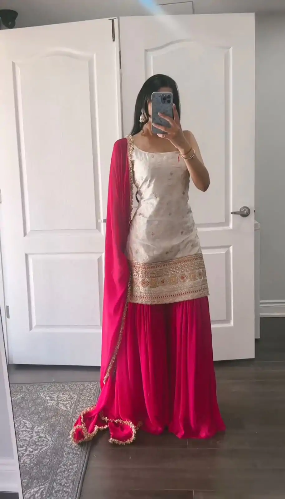 SRK 5177 White Color Georgette Embroidery Sequence Salwar Suit Wedding, Party, Festive, Events Expected Delivery 4-6 Working Days @ 1899/- | Jump Suits, Salwar suit, Designer Suits, Casual Suits, Creative suits, Palazzo Suits, Party Wear Suits, Patiala Suits, Straight Suits