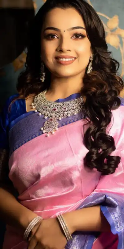 MB™️3171 Pink Color Soft Kanjivaram Lichi Pattu Jacquard Silk Work Saree Casual, Wedding, Party, Festival, Expected Delivery 4-6 Working Days @1449/- | Sarees, Bollywood Sarees, Creative Sarees, Designer Sarees, Embroidered Sarees, Ethnic Saree, Modern Digital sarees, Party Wear Sarees