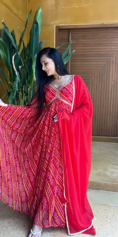 Ram 004 Red Color Pure Bandhini Embroidery Lace Work Gown Casual, Wedding, Party, Festive, Events Etc. Expected Delivery 4-6 Working Days @1899/- | Gowns, Bollywood Gowns, Creative Gowns, Designer Gowns, Embroidered Gowns, Party Wear Gowns