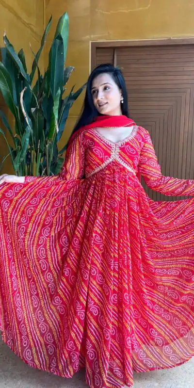 Ram 004 Red Color Pure Bandhini Embroidery Lace Work Gown Casual, Wedding, Party, Festive, Events Etc. Expected Delivery 4-6 Working Days @1899/- | Gowns, Bollywood Gowns, Creative Gowns, Designer Gowns, Embroidered Gowns, Party Wear Gowns