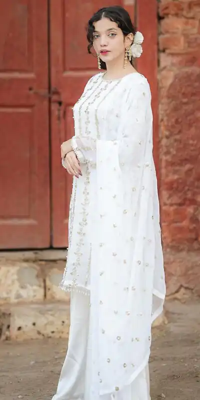SRK 5121 White Color Georgette Heavy Sequence Embroidery Salwar Suit Wedding, Party, Festive, Events Expected Delivery 4-6 Working Days @ 1899/- | Jump Suits, Salwar suit, Designer Suits, Casual Suits, Creative suits, Palazzo Suits, Party Wear Suits, Patiala Suits, Straight Suits