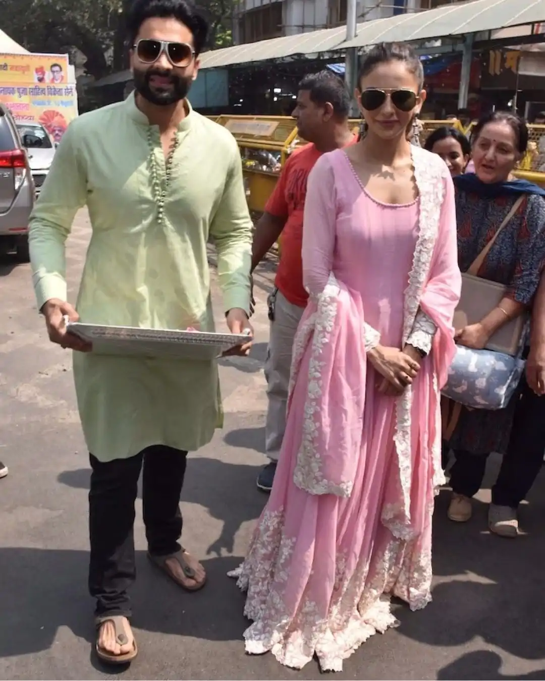 SSR 453 Pink Color Georgette Embroidery Sequence Gown Casual, Wedding, Party, Festive, Events Etc. Expected Delivery 4-6 Working Days @2049/- | Gowns, Bollywood Gowns, Creative Gowns, Designer Gowns, Embroidered Gowns, Party Wear Gowns