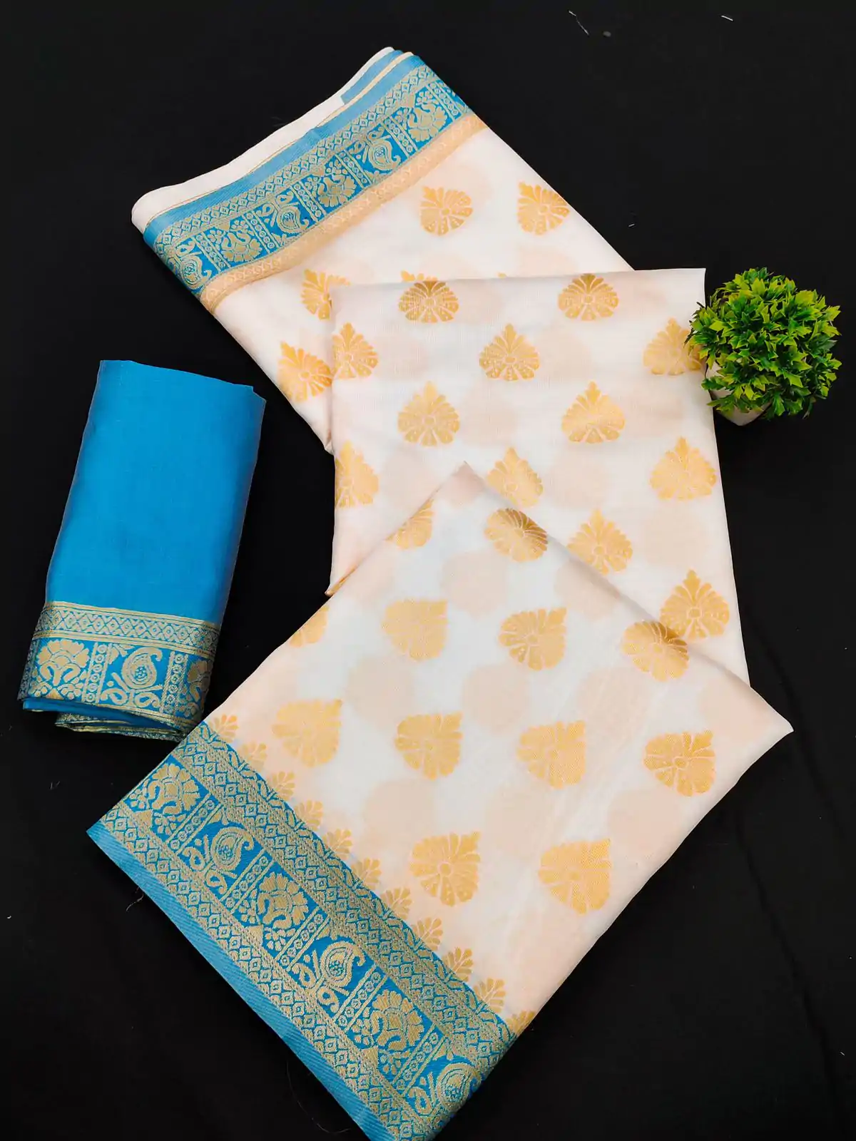 MB™️3271 White Color Soft Kanjivaram Pattu Jacquard Silk Work Saree Casual, Wedding, Party, Festival, Events, Expected Delivery 4-6 Working Days @1499/- | Sarees, Bollywood Sarees, Creative Sarees, Designer Sarees, Embroidered Sarees, Ethnic Saree, Modern Digital sarees, Party Wear Sarees