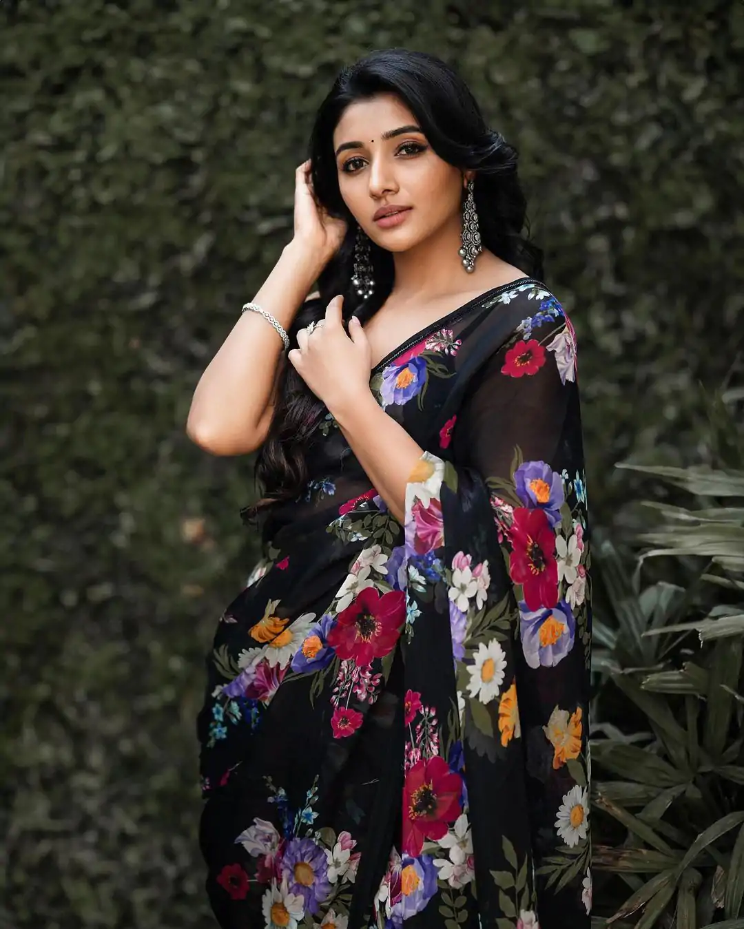 BT 393 Black Color Soft Georgette Fancy Digital Printed Saree Casual, Party Wear, Traditional Wear, Wedding Wear, Events Etc.@1529/- | Sarees, Bollywood Sarees, Creative Sarees, Designer Sarees, Ethnic Saree, Modern Digital sarees, Party Wear Sarees