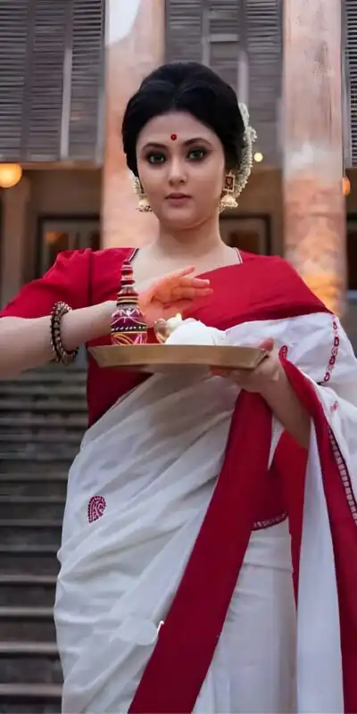 KP 5098 White Color Soft Lichi Silk Jacquard On All Over Saree Casual, Party Wear, Wedding, Events Etc. Expected Delivery 4-6 Working Days @1449/- | Sarees, Bollywood Sarees, Creative Sarees, Designer Sarees, Embroidered Sarees, Ethnic Saree, Modern Digital sarees, Party Wear Sarees