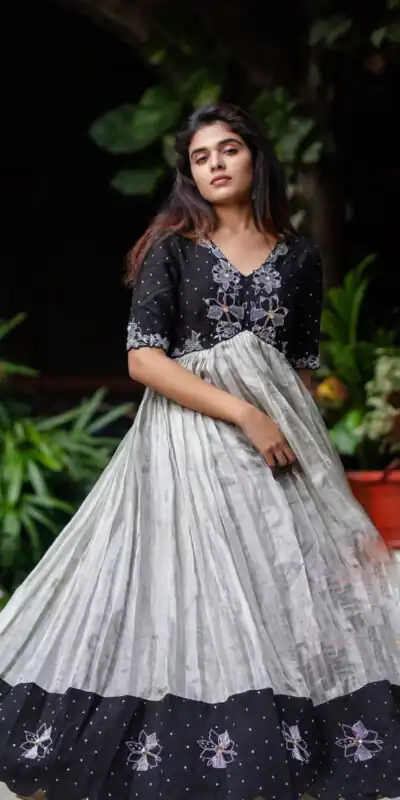 PC 277 White Color Choline Embroidery Sequence Gown Casual, Party Wear, Events, Festivals Wear Etc. Expected Delivery 4-6 Working Days @1929/- | Gowns, Bollywood Gowns, Creative Gowns, Designer Gowns, Embroidered Gowns, Party Wear Gowns