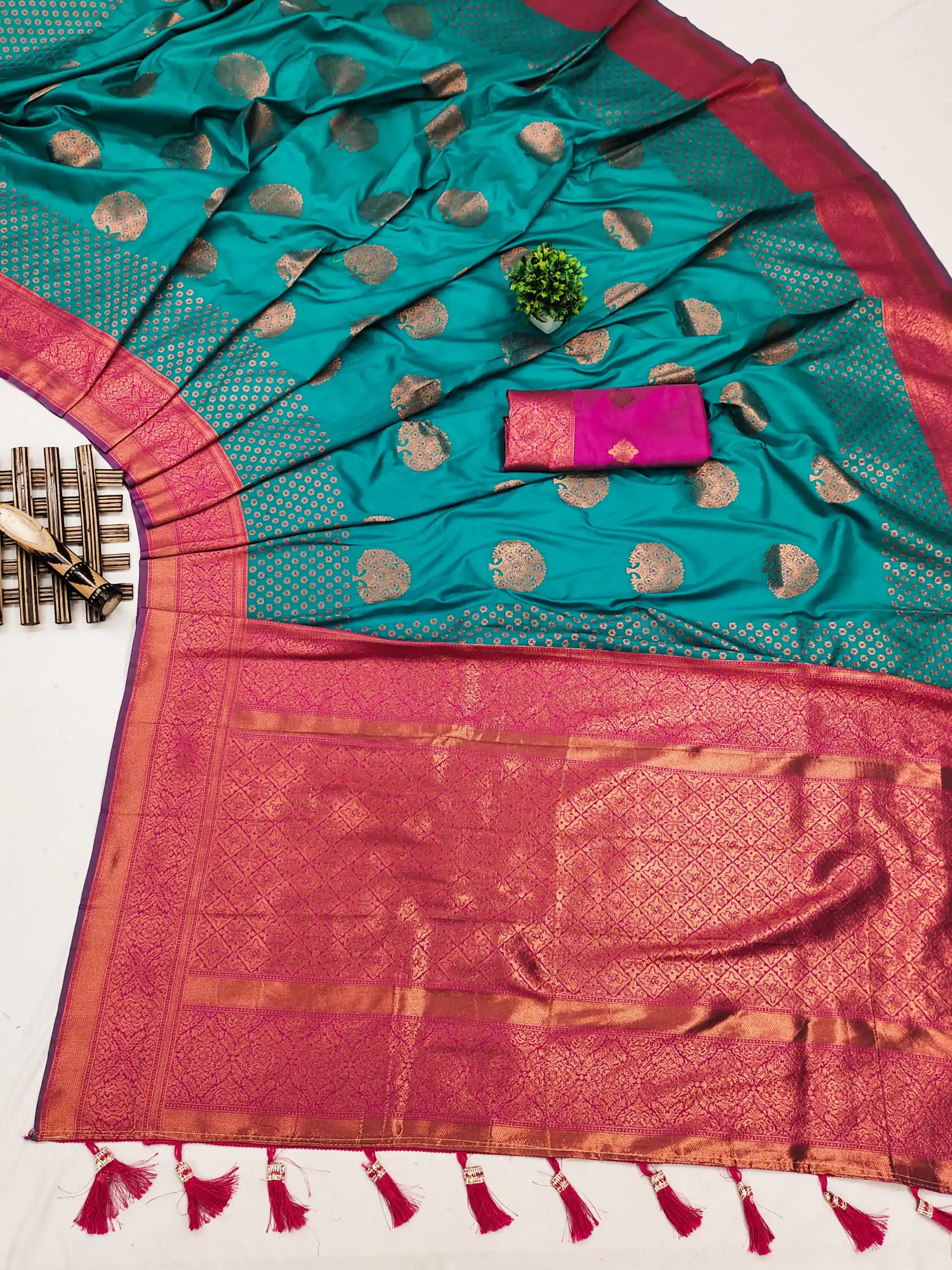 MB™️3281 Blue Color Soft Silk Copper Zari Design Saree Casual, Wedding, Party, Festival, Events, Expected Delivery 4-6 Working Days @2049/- | Sarees, Bollywood Sarees, Creative Sarees, Designer Sarees, Embroidered Sarees, Ethnic Saree, Modern Digital sarees, Party Wear Sarees