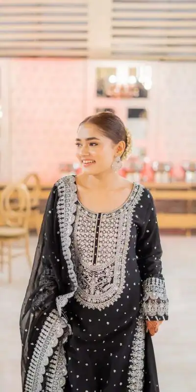 RTC 5766 Black Color Georgette Thread With Sequence Lehenga Choli Wedding, Party, Festive, Events Etc.   Expected Delivery 4-6 Working Days @2999/- | Lehenga, Bollywood Lehenga, Creative Lehenga, Designer Lehenga, Embroidered Lehenga, Party Wear Lehenga