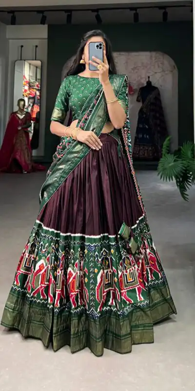 LNB 1623 Brown Color Fabulous Dola Silk Patola Print And Foil Work Lehenga Choli Wedding, Festive, Events Expected Delivery 4-6 Working Days@2199/- Only | Lehenga, Bollywood Lehenga, Creative Lehenga, Designer Lehenga, Embroidered Lehenga, Party Wear Lehenga