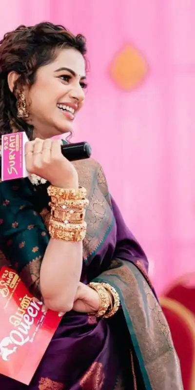 KP 5084 Wine Color Soft Lichi Silk Jacquard Work On All Over Saree Casual, Wedding, Festive, Events . Expected Delivery  4-6 Working Days @1449/- only                                                                                                                                             | Sarees, Bollywood Sarees, Creative Sarees, Designer Sarees, Embroidered Sarees, Ethnic Saree, Modern Digital sarees, Party Wear Sarees