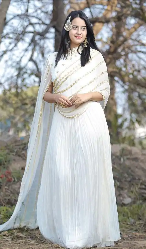 KT-204 White Color Georgette Threadbare With Sequin Work Anarkali Gown Wedding Party, Festive, Events Etc.4-6 Working Days@1699/- only | Gowns, Bollywood Gowns, Creative Gowns, Designer Gowns, Embroidered Gowns, Party Wear Gowns, Straight Suits