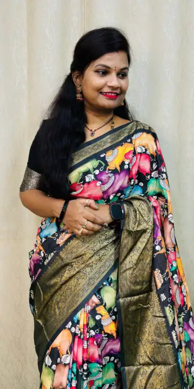 MS Kalamkari Black Color Jacquard Dola Silk With Kalamkari Print Saree Casual, Wedding, Festive, Events . Expected Delivery  4-6 Working Days @1549/- only | Sarees, Bollywood Sarees, Creative Sarees, Designer Sarees, Embroidered Sarees, Ethnic Saree, Modern Digital sarees, Party Wear Sarees
