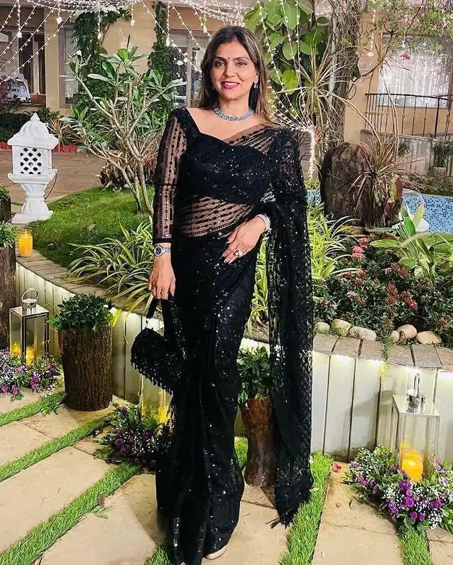 BT 352 Black Color Nylon Butterfly Net Sequence With Thread Work Saree Casual, Wedding, Festive, Events . Expected Delivery  4-6 Working Days @1699/- only                                                                                                                                             | Sarees, Bollywood Sarees, Creative Sarees, Designer Sarees, Embroidered Sarees, Ethnic Saree, Modern Digital sarees, Party Wear Sarees