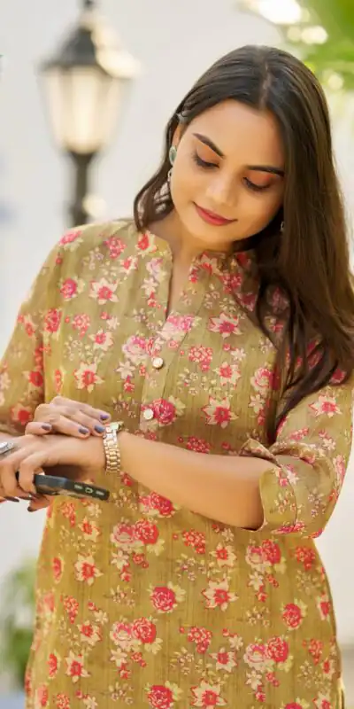 INLI Mehandi Pista Color Simmer Silk Office Wear Printed Kurti Casual, Wedding, Party, Festive, Events Etc. Expected Delivery 4-6 Working Days @1399/- | Kurti, Bollywood Kurti, Creative Kurtis, Designer Kurti, Party Wear Kurti, Selfie Kurti