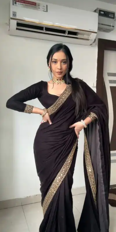 SC 233 Black Velvet Color Pure 9000 Velvet With Embroidery Lace Border Saree Casual, Wedding, Festive, Events . Expected Delivery  4-6 Working Days @1999/- | Sarees, Bollywood Sarees, Creative Sarees, Designer Sarees, Embroidered Sarees, Ethnic Saree, Modern Digital sarees, Party Wear Sarees