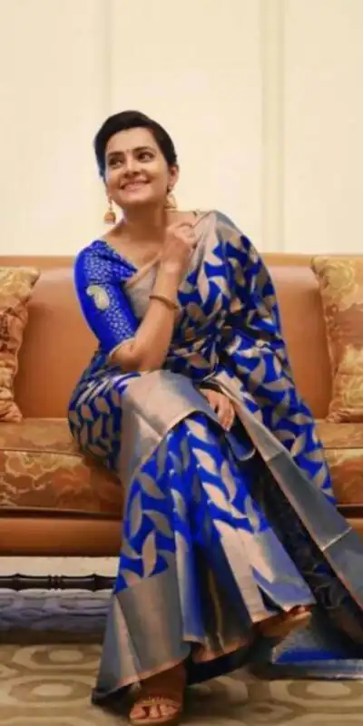  MS 172 Royal Blue Color Soft Litchi Silk All Over Weaving Saree Casual, Wedding, Festive, Events . Expected Delivery  4-6 Working Days @1199/- only      | Sarees, Bollywood Sarees, Creative Sarees, Designer Sarees, Embroidered Sarees, Ethnic Saree, Modern Digital sarees, Party Wear Sarees