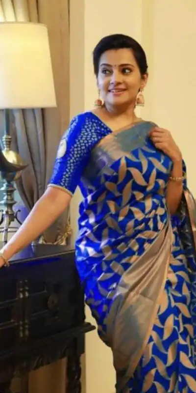  MS 172 Royal Blue Color Soft Litchi Silk All Over Weaving Saree Casual, Wedding, Festive, Events . Expected Delivery  4-6 Working Days @1199/- only      | Sarees, Bollywood Sarees, Creative Sarees, Designer Sarees, Embroidered Sarees, Ethnic Saree, Modern Digital sarees, Party Wear Sarees