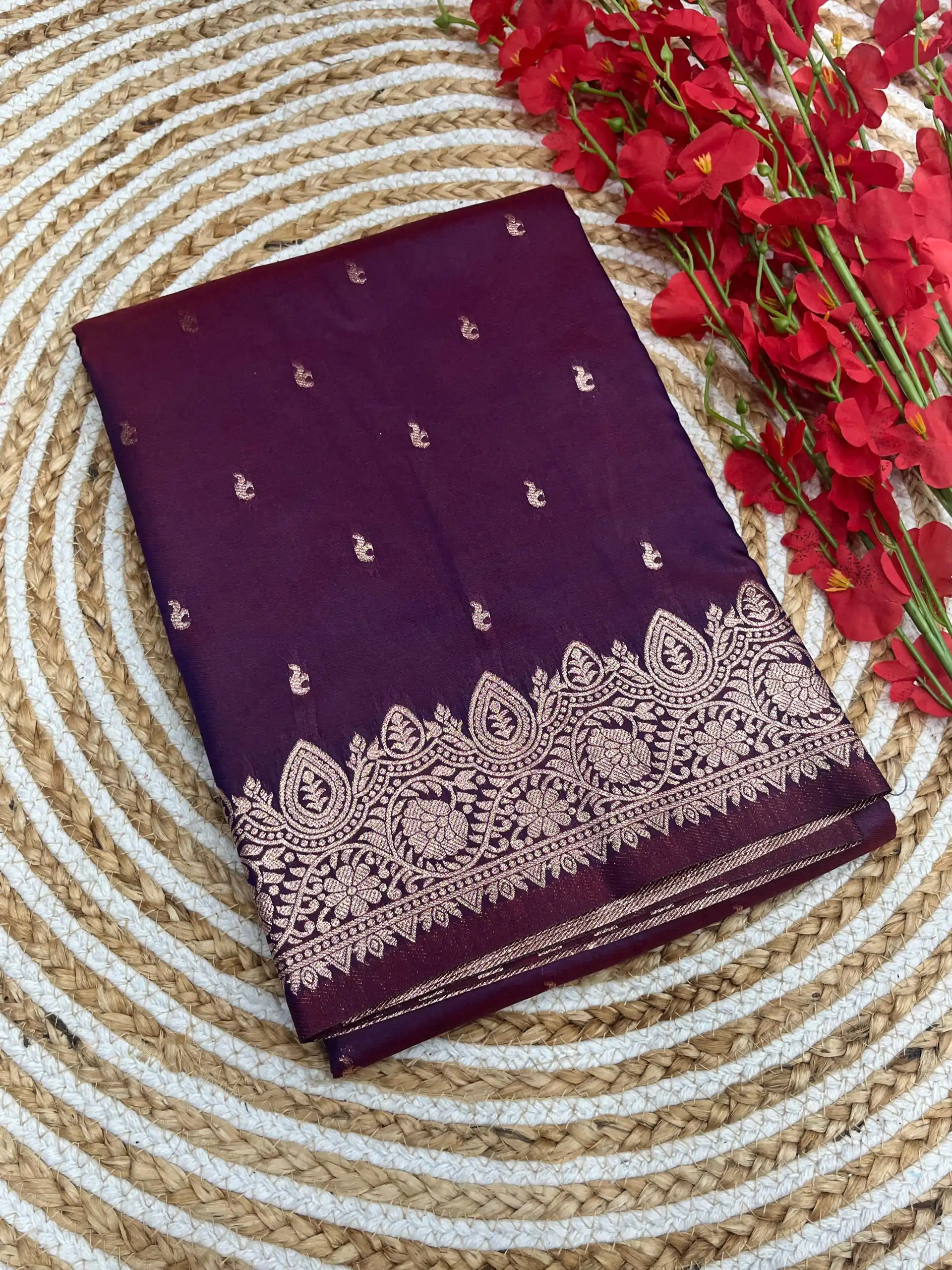 MB 1131 Wine Color Banarasi Silk Zari Weaving Rich Pallu Saree Casual, Wedding, Festive, Events . Expected Delivery  4-6 Working Days @1899/- only                                                                                                                                             | Sarees, Bollywood Sarees, Creative Sarees, Designer Sarees, Embroidered Sarees, Ethnic Saree, Modern Digital sarees, Party Wear Sarees