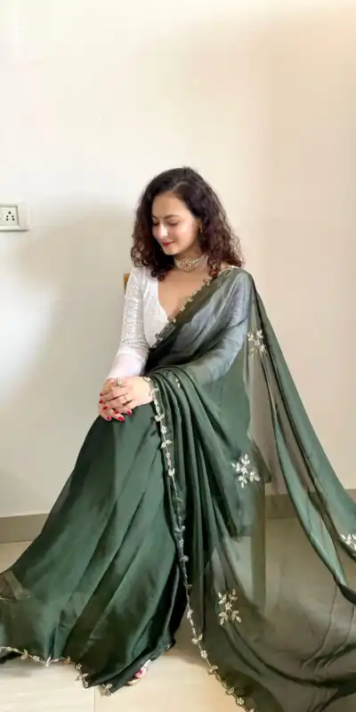  AC Resham Green Color Rangoli Silk Handwork Cutwork Pearl Saree Casual, Wedding, Festive, Events . Expected Delivery  4-6 Working Days @1999/- only                                                                                                                                             | Sarees, Bollywood Sarees, Creative Sarees, Designer Sarees, Embroidered Sarees, Ethnic Saree, Modern Digital sarees, Party Wear Sarees