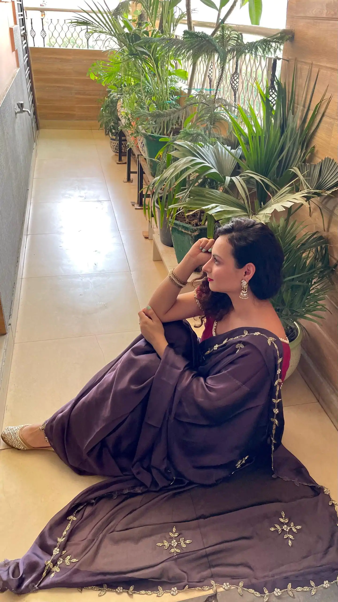  AC Resham Violet Color Rangoli Silk Handwork Cutwork Pearl Saree Casual, Wedding, Festive, Events . Expected Delivery  4-6 Working Days @1999/- only                                                                                                                                             | Sarees, Bollywood Sarees, Creative Sarees, Designer Sarees, Embroidered Sarees, Ethnic Saree, Modern Digital sarees, Party Wear Sarees