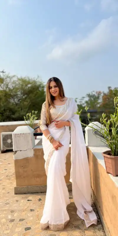 JR 579 White Color Georgette Sequence Work Lace Saree Casual, Wedding, Festive, Events . Expected Delivery  4-6 Working Days @1599/- only                                                                                                                                             | Sarees, Bollywood Sarees, Creative Sarees, Designer Sarees, Embroidered Sarees, Ethnic Saree, Modern Digital sarees, Party Wear Sarees