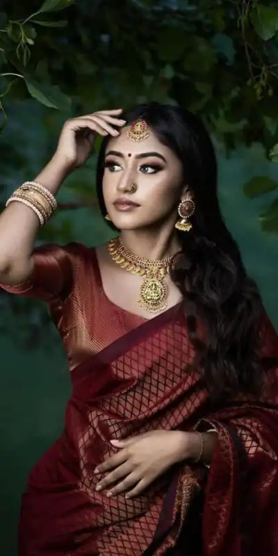 KP 5016 Maroon Color Soft Litchi Silk jacquard Work On All Over Saree Casual, Wedding, Festive, Events . Expected Delivery  4-6 Working Days @1399/- only                                                                                                                                             | Sarees, Bollywood Sarees, Creative Sarees, Designer Sarees, Embroidered Sarees, Ethnic Saree, Modern Digital sarees, Party Wear Sarees