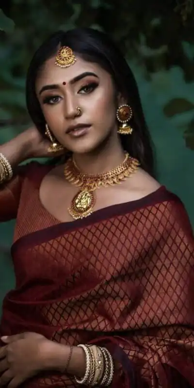 KP 5016 Maroon Color Soft Litchi Silk jacquard Work On All Over Saree Casual, Wedding, Festive, Events . Expected Delivery  4-6 Working Days @1399/- only                                                                                                                                             | Sarees, Bollywood Sarees, Creative Sarees, Designer Sarees, Embroidered Sarees, Ethnic Saree, Modern Digital sarees, Party Wear Sarees