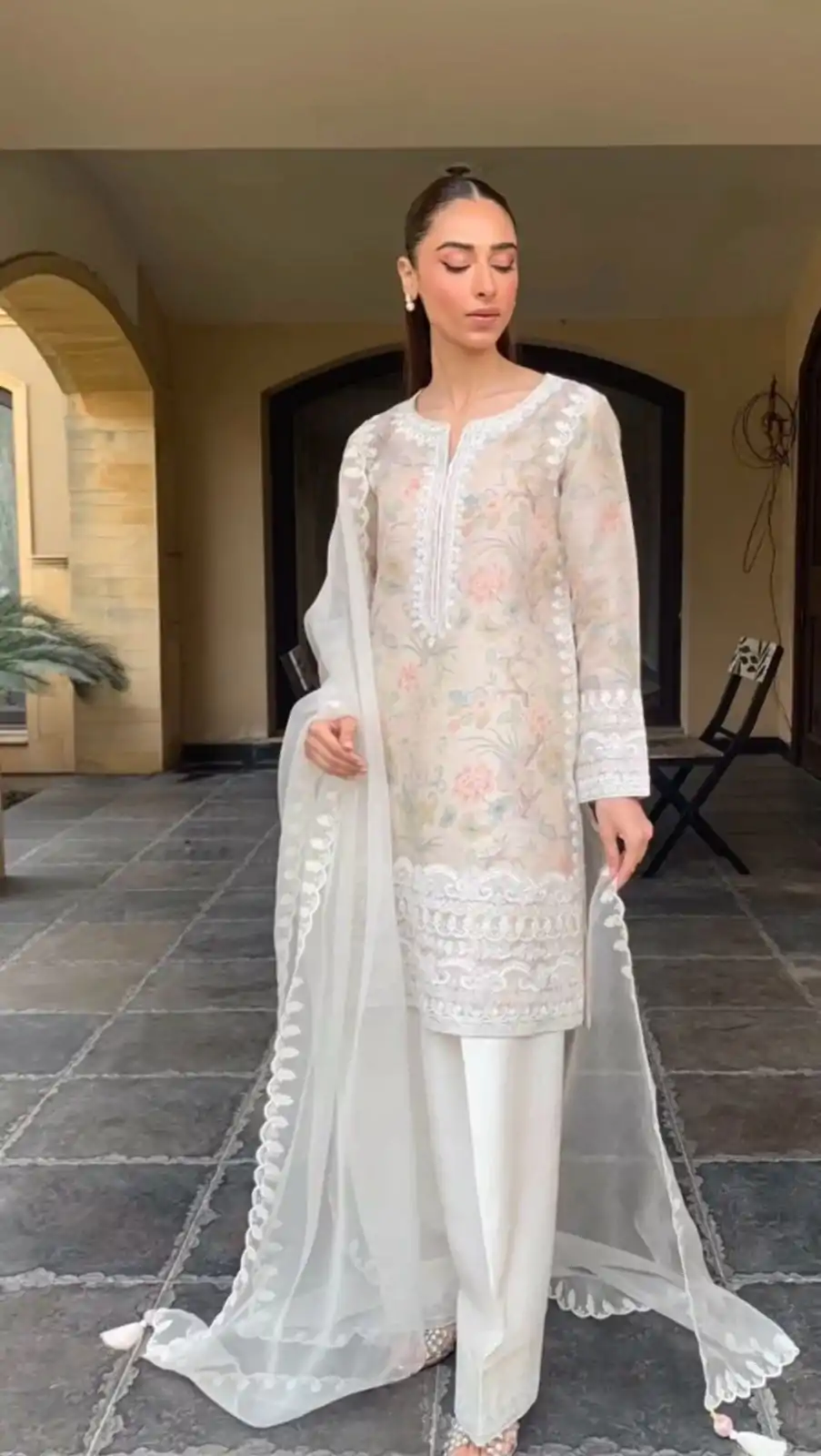 LG 1932 White Color Tobi Organza Printed With Embroidery Salwar Suit Casual, Wedding, Festive, Events . Expected Delivery  4-6 Working Days @2049/- only      | Jump Suits, Salwar suit, Designer Suits, Casual Suits, Creative suits, Palazzo Suits, Party Wear Suits, Patiala Suits, Straight Suits