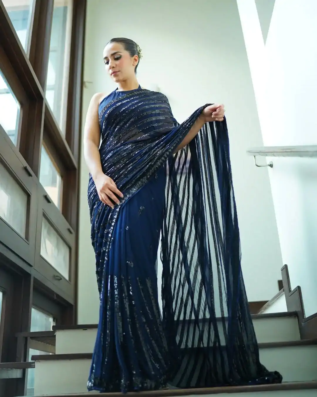 JR 633 Navy Blue Color Georgette Sequence Work Saree Casual, Wedding, Festive, Events . Expected Delivery  4-6 Working Days @1899/- only                                                                                                                                           | Sarees, Bollywood Sarees, Creative Sarees, Designer Sarees, Embroidered Sarees, Ethnic Saree, Modern Digital sarees, Party Wear Sarees