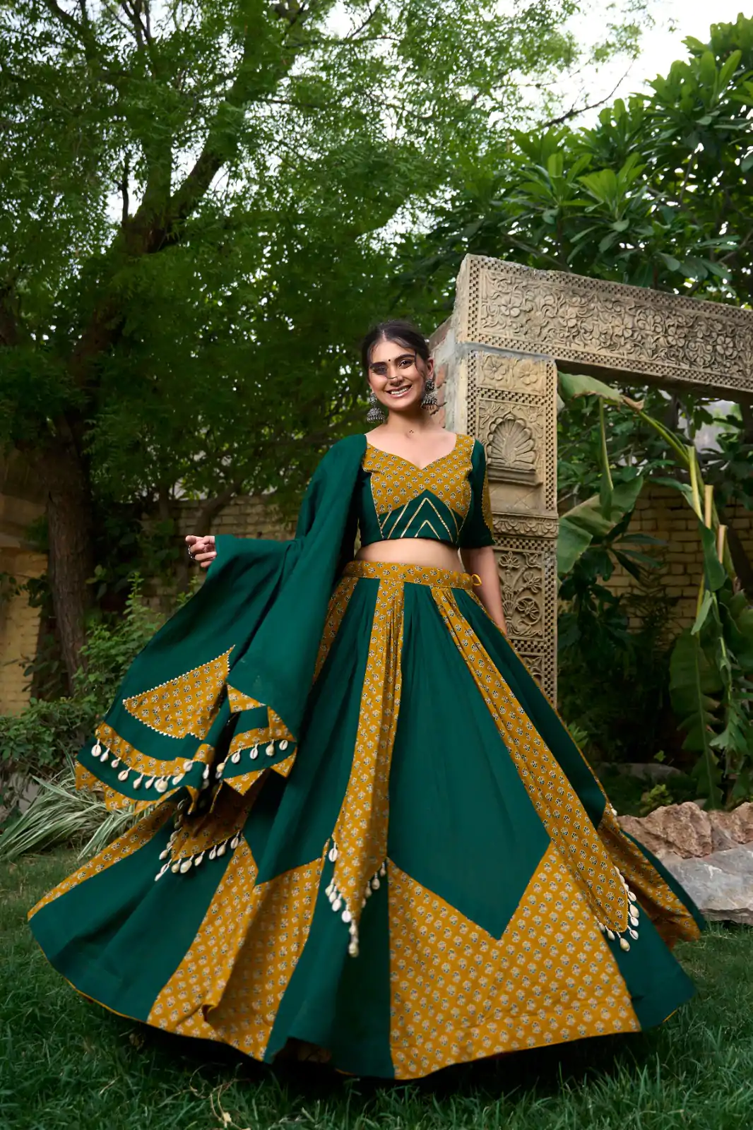 LNB 1620 Green Color Pure Cotton Plain Printed With Cowrie Lace Lehenga Choli Wedding, Party, Festive, Events Etc. Delivery 4-6 Working Days Rs 3699 | Lehenga, Bollywood Lehenga, Creative Lehenga, Designer Lehenga, Embroidered Lehenga, Party Wear Lehenga