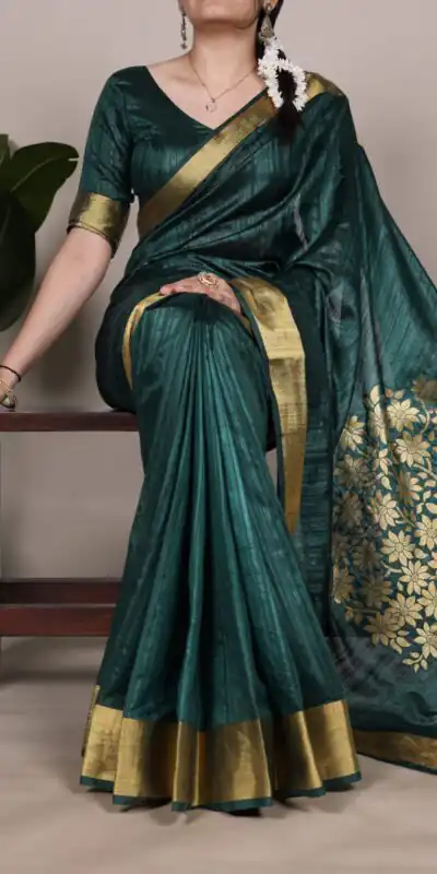 YNF 7903 Green Color Raw Silk Zari Weaving Work Saree Casual, Wedding, Festive, Events . Expected Delivery  4-6 Working Days @1699/- only                                                                                | Sarees, Bollywood Sarees, Creative Sarees, Designer Sarees, Embroidered Sarees, Ethnic Saree, Modern Digital sarees, Party Wear Sarees