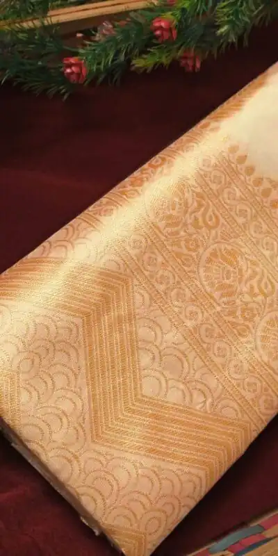 KP 3088 Off White Designer Work in Soft Lichi Silk Jacquard Work Saree at just ₹1399. Delivery 4-6 Working Days. Shop now. | Sarees, Bollywood Sarees, Creative Sarees, Designer Sarees, Embroidered Sarees, Ethnic Saree, Modern Digital sarees, Party Wear Sarees