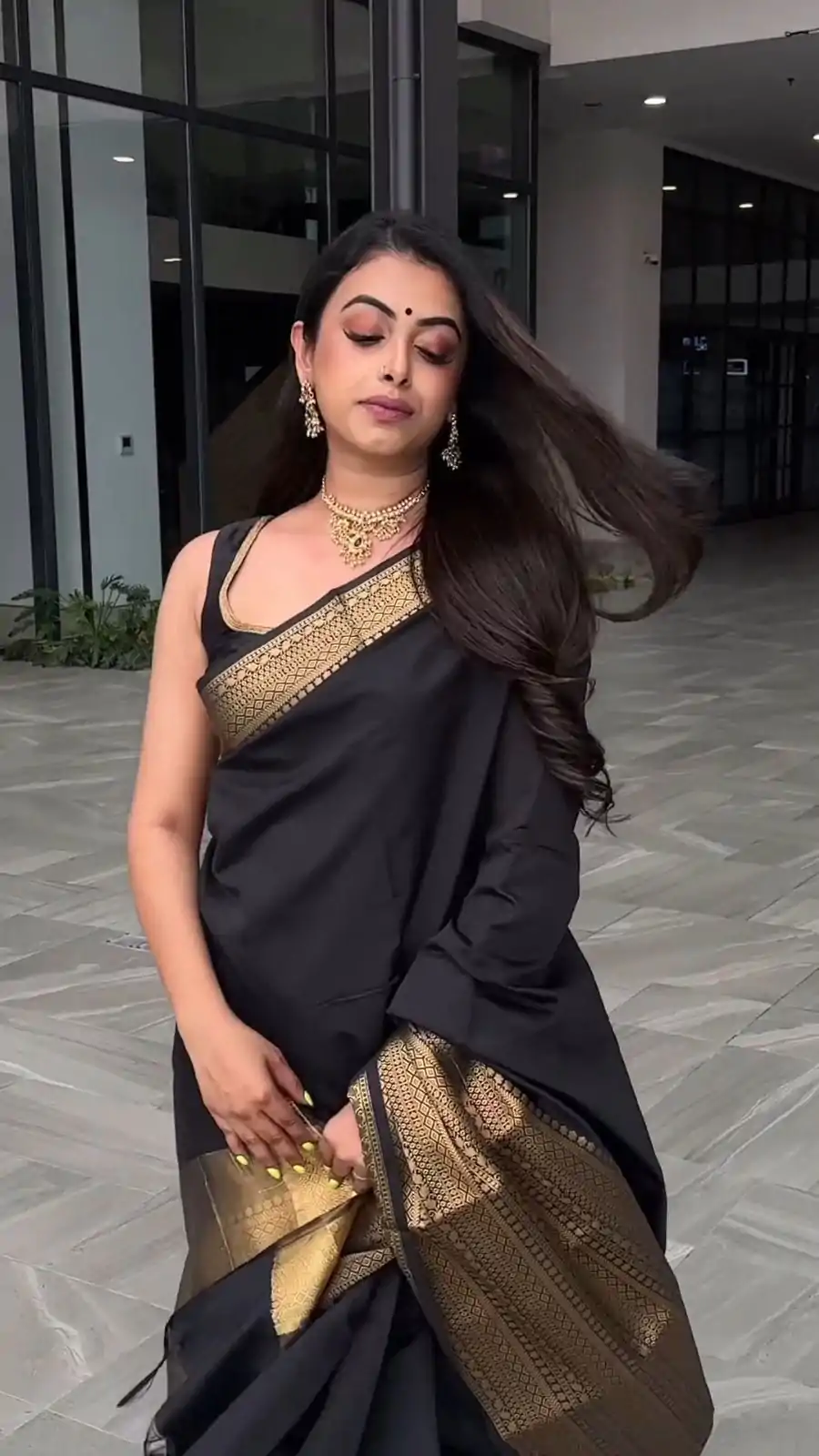 KP 5095 Black Color Jacquard With Designer Work All Over Saree . Exclusive Offer ₹1344. Delivery 4-6 Working Days. Shop now. | Sarees, Bollywood Sarees, Creative Sarees, Designer Sarees, Embroidered Sarees, Ethnic Saree, Modern Digital sarees, Party Wear Sarees