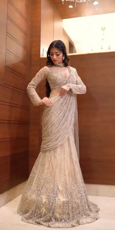 LG 1956 Cream Butterfly Net Saree Perfect for Wedding, Party, Festival Celebrations, Holi, Baisakhi . Special Price ₹2499. Delivery 4-6 Working Days | Sarees, Bollywood Sarees, Creative Sarees, Designer Sarees, Embroidered Sarees, Ethnic Saree, Modern Digital sarees, Party Wear Sarees