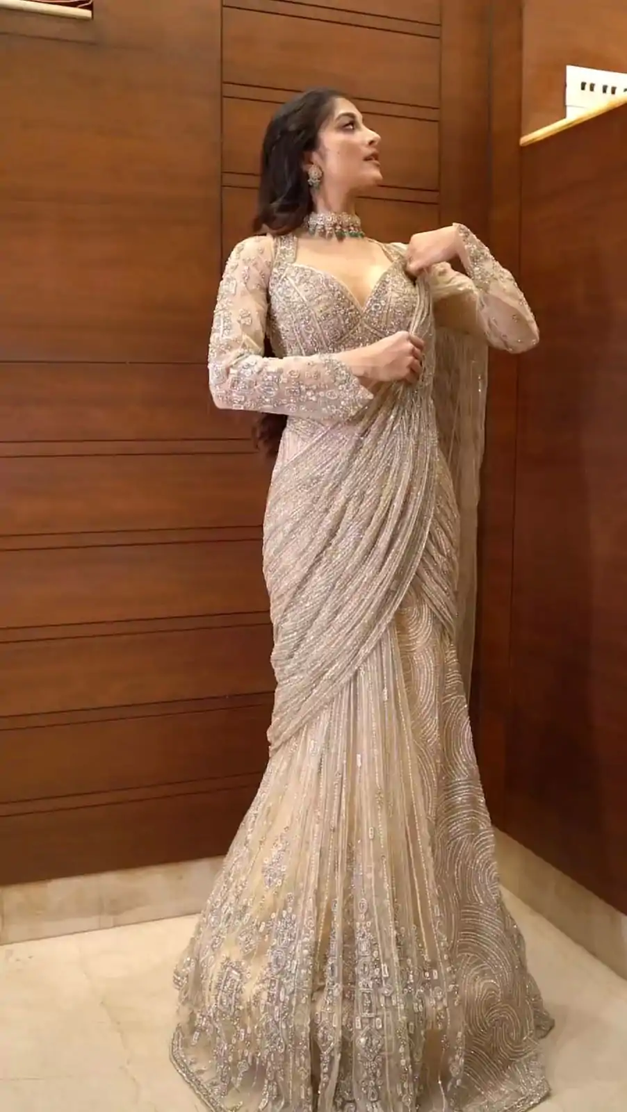 LG 1956 Cream Butterfly Net Saree Perfect for Wedding, Party, Festival Celebrations, Holi, Baisakhi . Special Price ₹2499. Delivery 4-6 Working Days | Sarees, Bollywood Sarees, Creative Sarees, Designer Sarees, Embroidered Sarees, Ethnic Saree, Modern Digital sarees, Party Wear Sarees