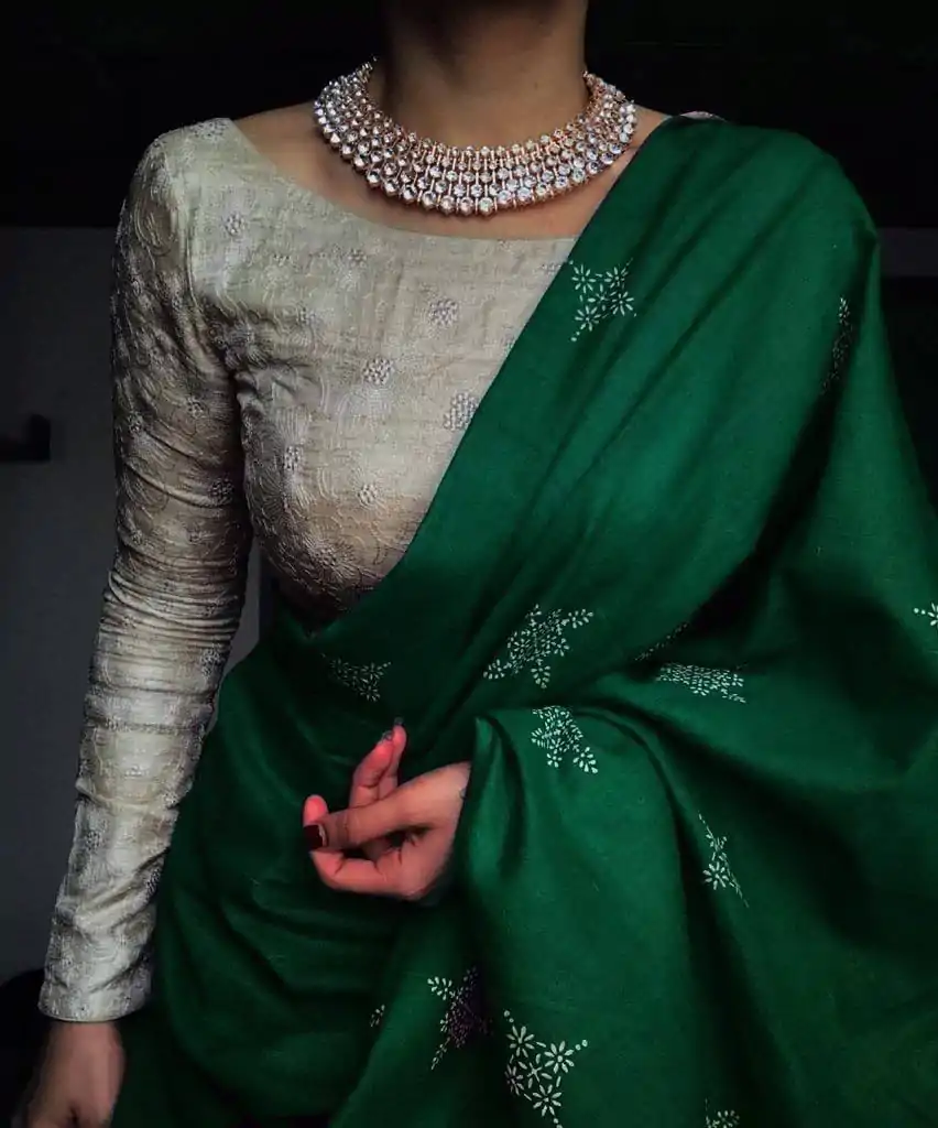 BT 1104 Green Natural silk with Thread Embroidery & Embroidery Work Saree . Now at just ₹1549. Delivery 4-6 Working Days. Shop now. | Sarees, Bollywood Sarees, Creative Sarees, Designer Sarees, Embroidered Sarees, Ethnic Saree, Modern Digital sarees, Party Wear Sarees