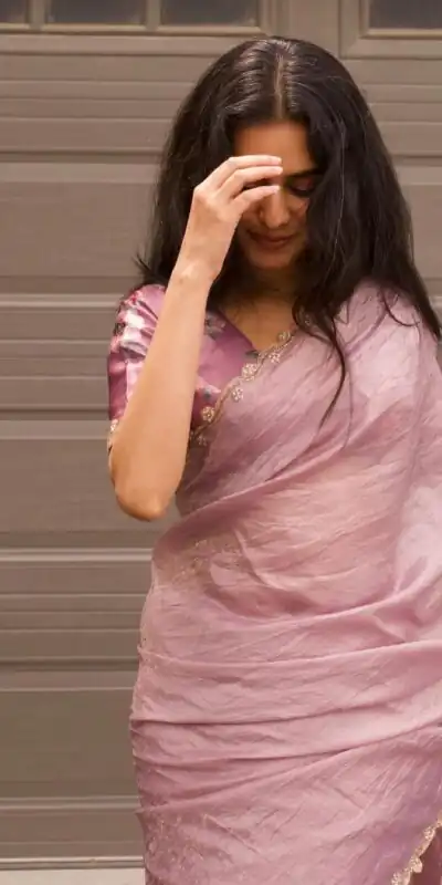 AC Gold Crush Lavender Gold Crush with Lace Border & Lace Work Saree . Festive Deal ₹2599. Delivery 4-6 Working Days. Shop now. | Sarees, Bollywood Sarees, Creative Sarees, Designer Sarees, Embroidered Sarees, Ethnic Saree, Modern Digital sarees, Party Wear Sarees