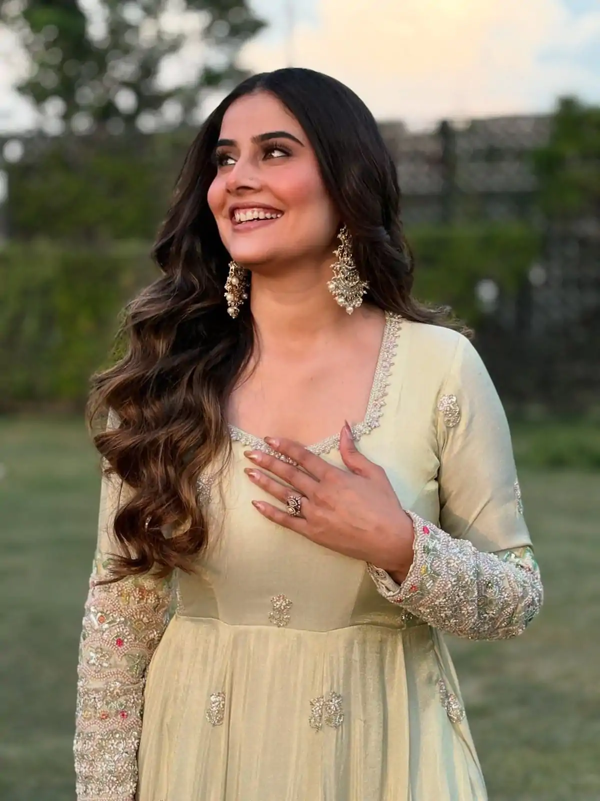 SSR 528 Off White Heavy Georgette With Heavy Embroidery Sequence Work Gown with Embroidery Work. Best Price ₹2399. Delivery 4-6 Working Days. | Gowns, Bollywood Gowns, Creative Gowns, Designer Gowns, Embroidered Gowns, Party Wear Gowns