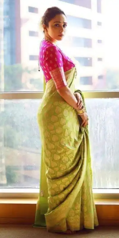 KP 5005 Parrot Green Soft Lichi Silk Cloth. Saree with Lace Border & Lace Work. Get it for ₹1399. Delivery 4-6 Working Days. Shop now. | Sarees, Bollywood Sarees, Creative Sarees, Designer Sarees, Embroidered Sarees, Ethnic Saree, Modern Digital sarees, Party Wear Sarees