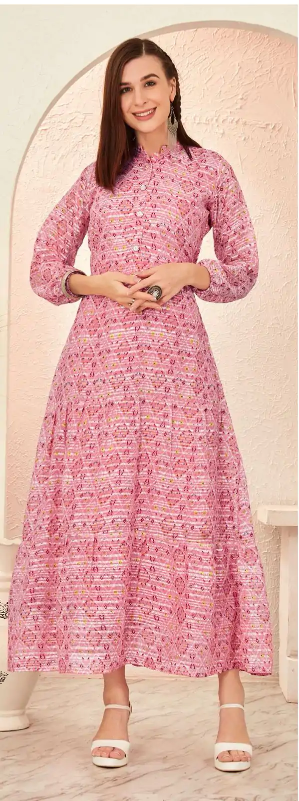 INLI BLOSSOM 2.0 Peach Georgette print Gown Perfect for Wedding, Party, Ganesh Chaturthi, Bridal Wear, Durga Puja – . Get it for ₹1499. Delivery 4-6 Days | Gowns, Bollywood Gowns, Creative Gowns, Designer Gowns, Embroidered Gowns, Party Wear Gowns