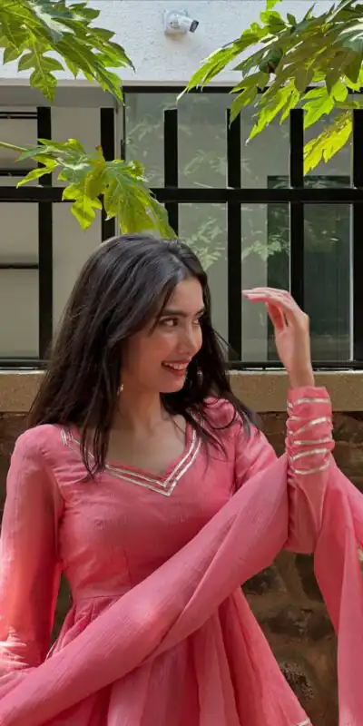 ZSR 3135 Peach Tabby Organza Salwar Suit Perfect for Wedding, Party, Temple Visit, Karwa Chauth, Festival Celebrations – . Get it for ₹1849. Delivery | Jump Suits, Salwar suit, Designer Suits, Casual Suits, Creative suits, Palazzo Suits, Party Wear Suits, Patiala Suits, Straight Suits