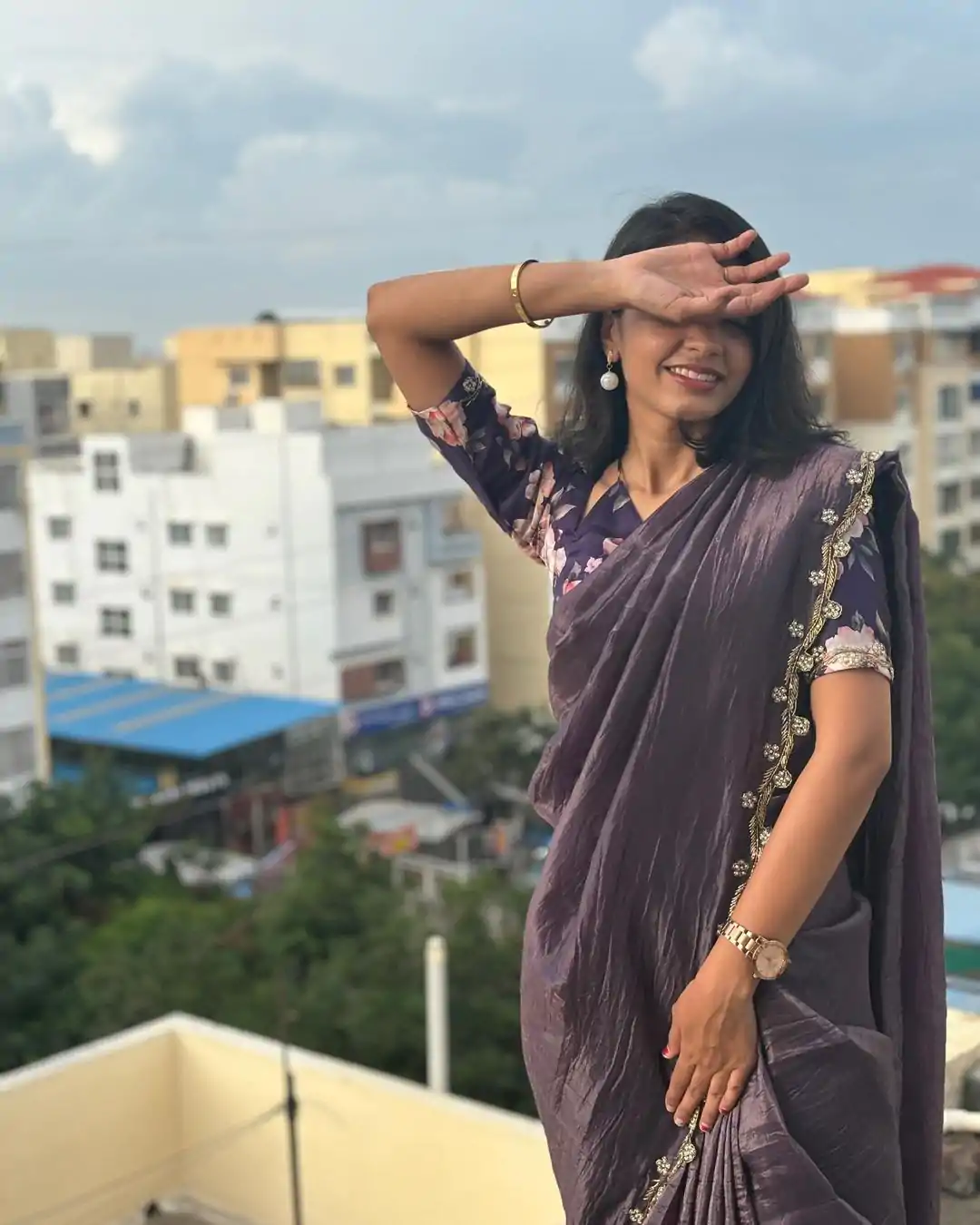 AC Gold Crush Purple Gold Crush with Lace Border & Lace Work Saree . Festive Deal ₹2599. Delivery 4-6 Working Days. Shop now. | Sarees, Bollywood Sarees, Creative Sarees, Designer Sarees, Embroidered Sarees, Ethnic Saree, Modern Digital sarees, Party Wear Sarees