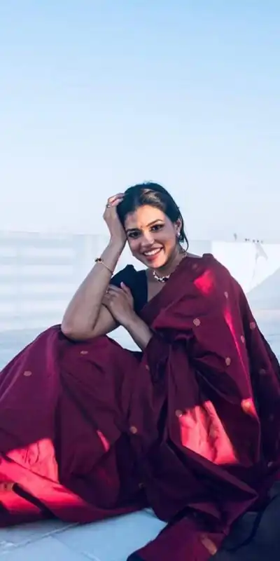 KP 5000 Red Soft Lichi Silk Saree with Designer Work. Wedding, Party, Festive, Events, Now at just ₹1249. Delivery 4-6 Working Days. Shop now. | Sarees, Bollywood Sarees, Creative Sarees, Designer Sarees, Embroidered Sarees, Ethnic Saree, Modern Digital sarees, Party Wear Sarees