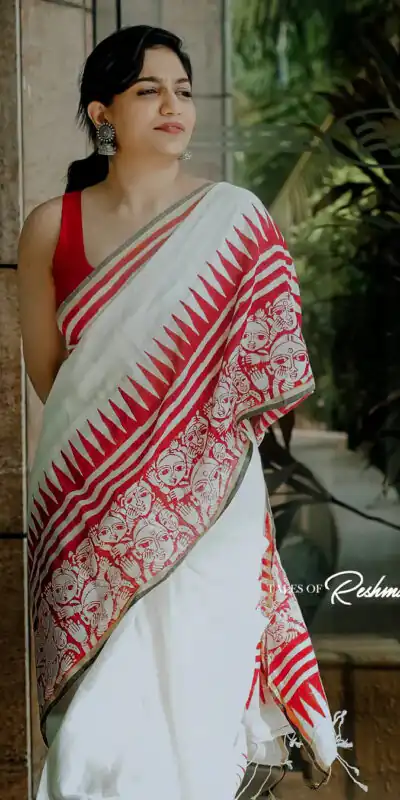 BT 433 Red Soft Cotton with Lace Work & Digital Print Saree . Exclusive Offer ₹1449. Delivery 4-6 Working Days. Shop now. | Sarees, Bollywood Sarees, Creative Sarees, Designer Sarees, Embroidered Sarees, Ethnic Saree, Modern Digital sarees, Party Wear Sarees